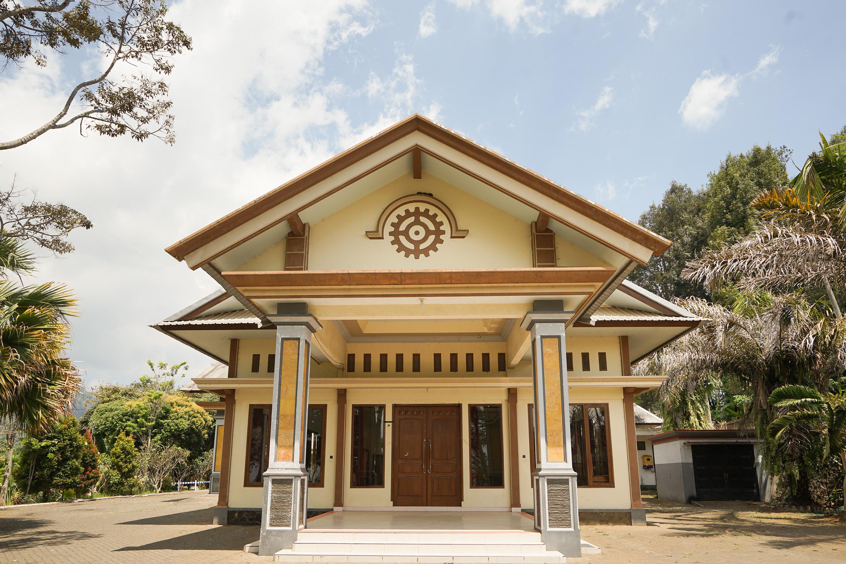 Hotel Bumi Bermi Permai Probolinggo Exterior foto