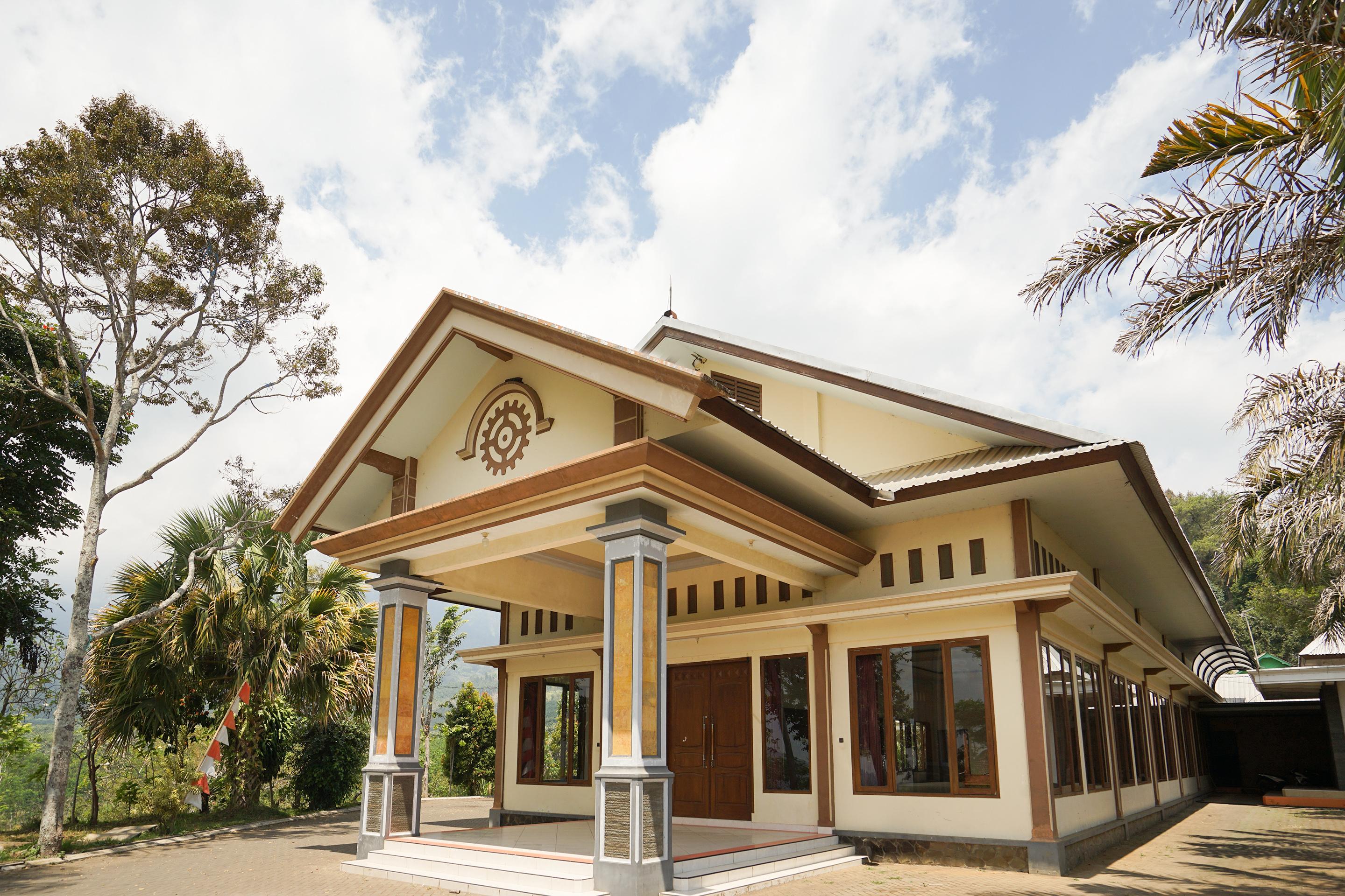 Hotel Bumi Bermi Permai Probolinggo Exterior foto